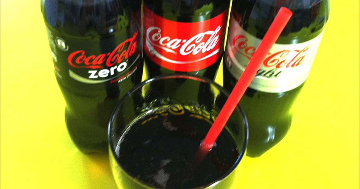 Wie viel Zucker steckt in Coca-Cola, Apfel- oder Traubensaft? - Aspartam.at